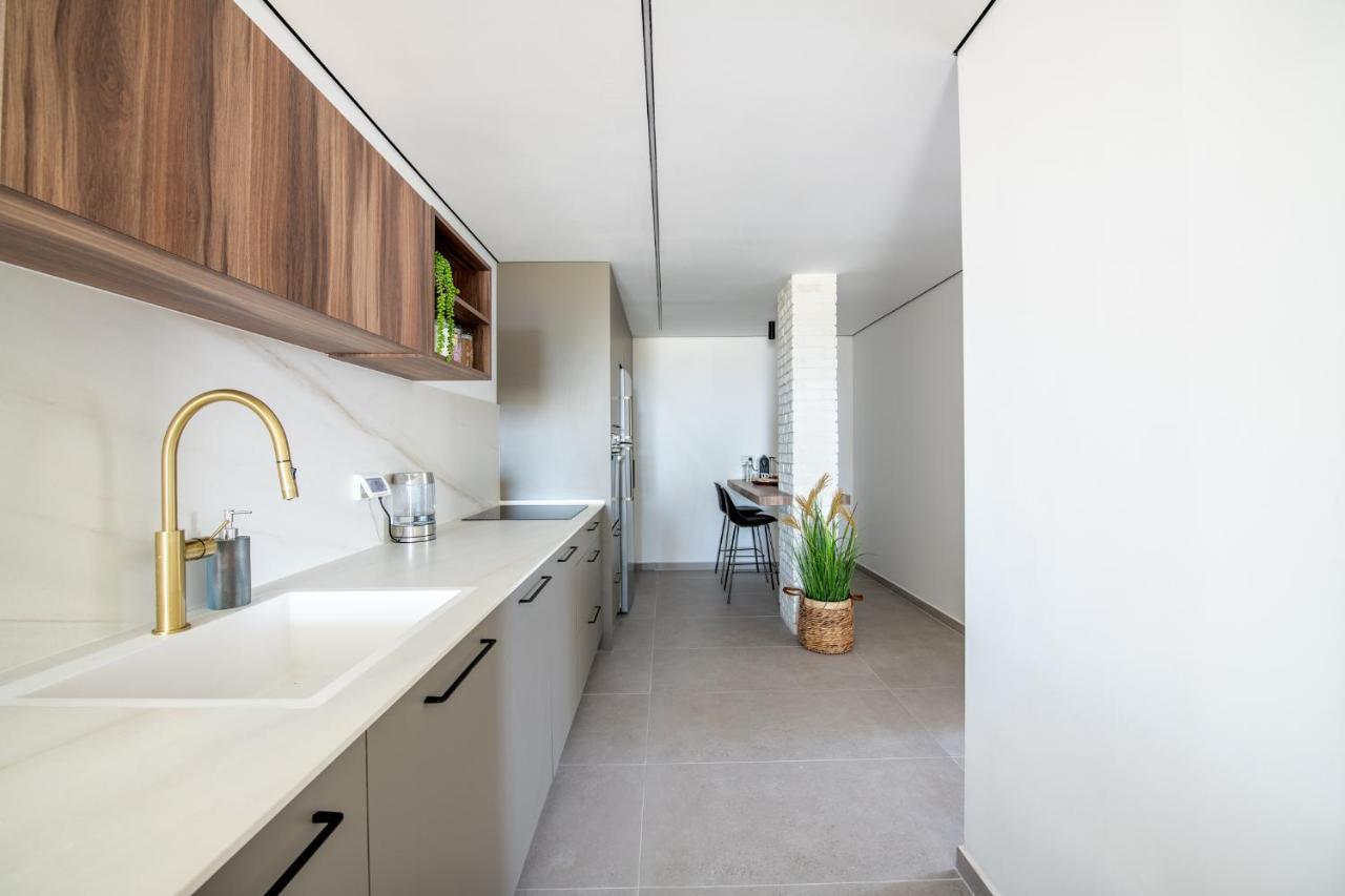 Sunlight-Luxury And Sea View Apartment Eilat Esterno foto